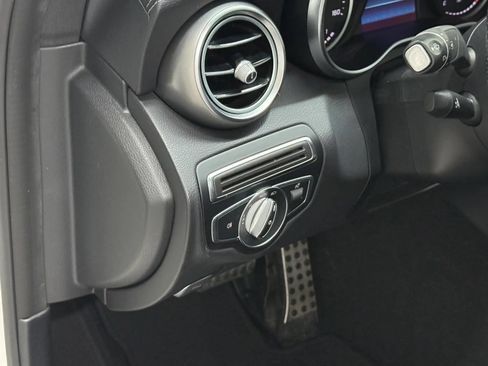 Used 2019 Mercedes-Benz C 300 Sedan image 29