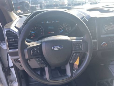 Used 2018 Ford F150 XLT AWD/4WD image 16