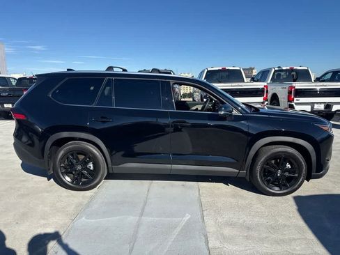 Used 2026 Toyota Grand Highlander AWD image 6