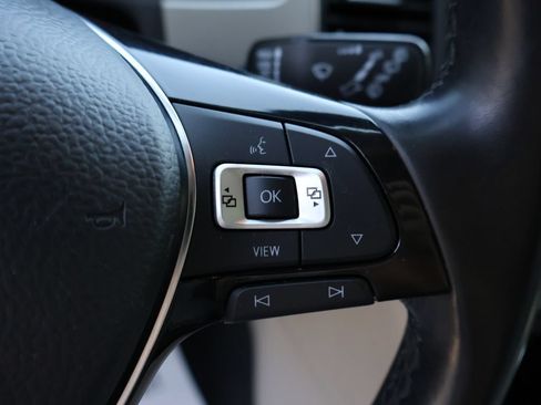 Used 2019 Volkswagen Atlas SE w/ Towing Package AWD/4WD image 25