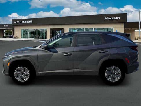 New 2026 Hyundai Tucson Blue SE AWD/4WD image 3