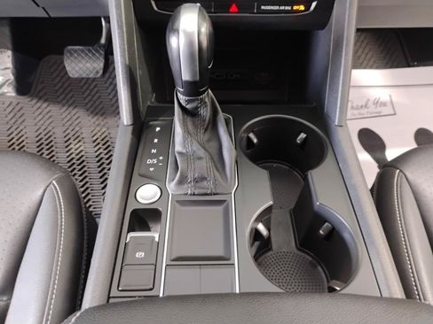 Used 2021 Volkswagen Atlas SE FWD image 59