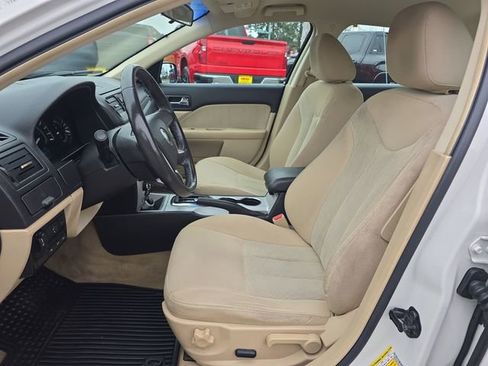 Used 2010 Mercury Milan image 14