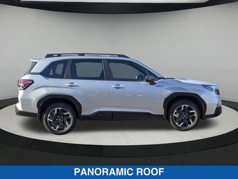 Certified 2025 Subaru Forester Premium image 2