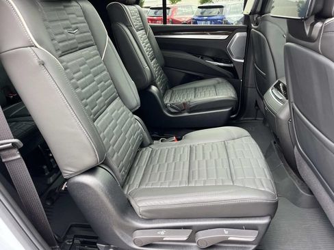 Used 2026 Cadillac Escalade Platinum Sport w/ LPO, ONYX Package AWD/4WD image 23