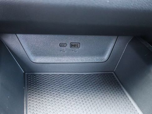 New 2027 Chevrolet Equinox LT FWD image 18
