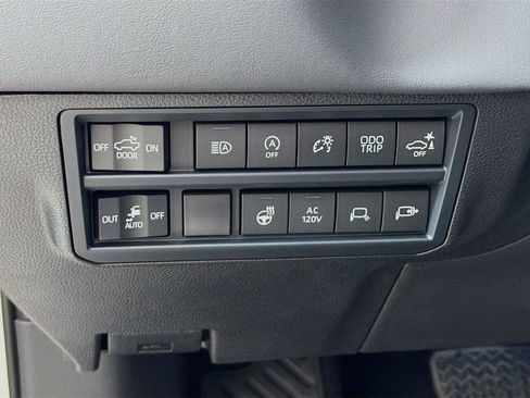 New 2026 Toyota Tundra Platinum AWD/4WD image 10
