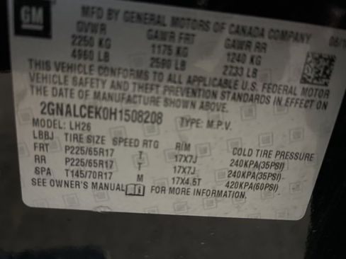 Used 2017 Chevrolet Equinox LT image 24