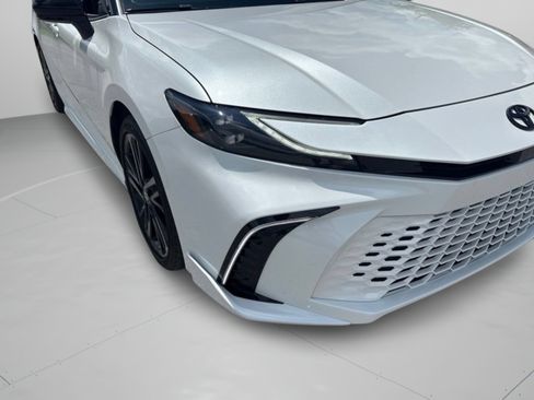 Used 2026 Toyota Camry XSE FWD image 28
