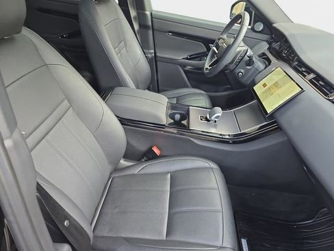 Certified 2025 Land Rover Range Rover Evoque Dynamic SE AWD/4WD image 12
