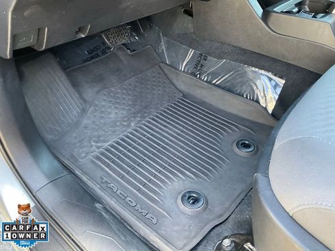 Used 2023 Toyota Tacoma SR5 RWD image 19