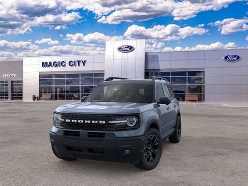 New 2026 Ford Bronco Sport Outer Banks w/ Outer Banks Tech Package+ AWD/4WD image 2