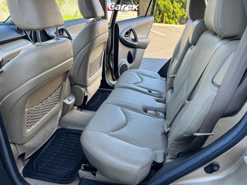 Used 2011 Toyota RAV4 Limited image 20