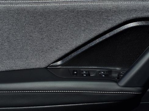Certified 2026 Volkswagen Tiguan S FWD image 19