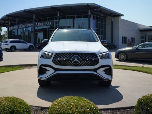 Used 2026 Mercedes-Benz GLE 450 4MATIC image 2