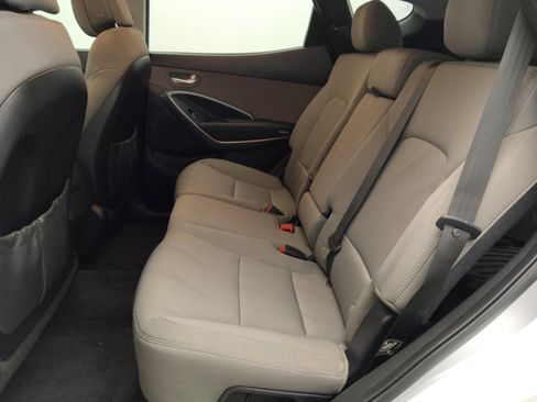 Used 2018 Hyundai Santa Fe Sport w/ 2.4L Value Package 02 FWD image 18