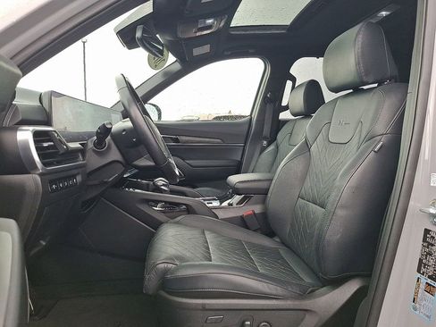 Certified 2023 Kia Telluride SX X-Line image 16
