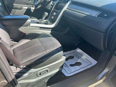 Used 2014 Ford Edge SEL w/ Equipment Group 205A AWD/4WD image 12