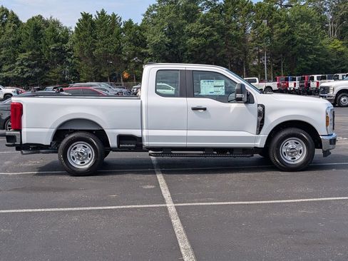 New 2026 Ford F250 XL RWD image 3