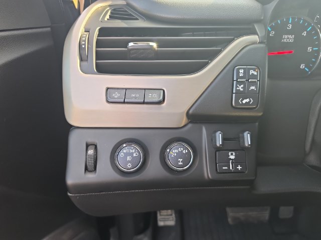 Used 2019 GMC Yukon XL Denali w/ Denali Ultimate Package AWD/4WD image 16