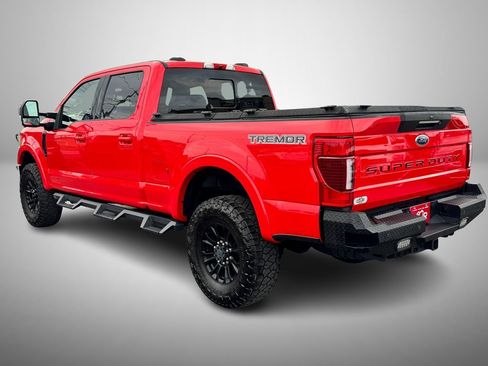 Used 2022 Ford F250 Lariat w/ Tremor Off-Road Package image 4