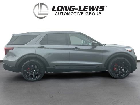 Certified 2022 Ford Explorer ST w/ Equipment Group 401A AWD/4WD image 8