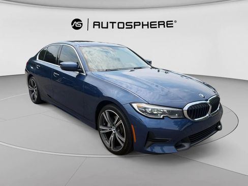 Used 2022 BMW 330i Sedan w/ Driving Assistance Package RWD image 11