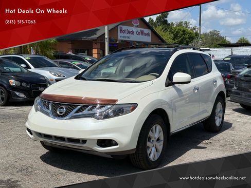 Used 2014 Nissan Murano SL FWD image 1