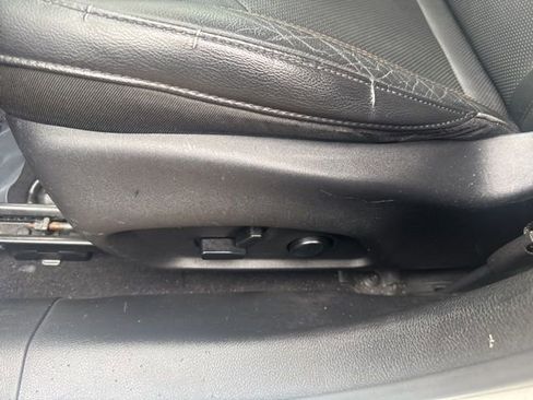 Used 2018 Jeep Compass Limited w/ Navigation Group image 14