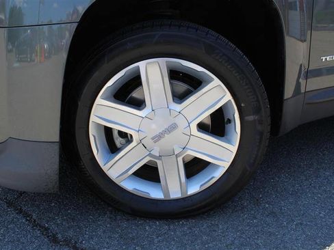 Used 2012 GMC Terrain SLE AWD/4WD image 9