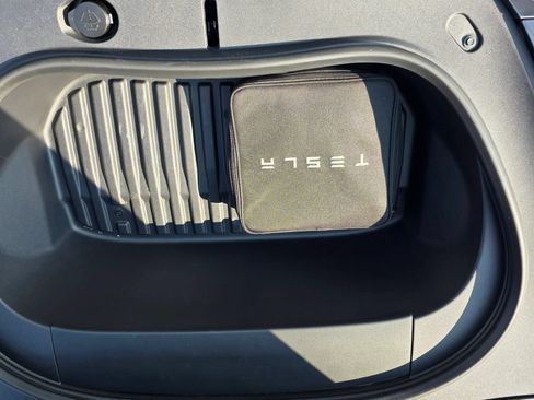 Used 2024 Tesla Model 3 Long Range AWD/4WD image 19