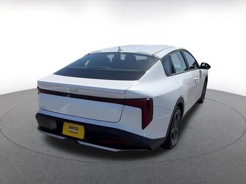 Used 2025 Kia K4 LXS image 15