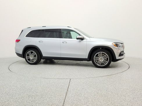 Certified 2023 Mercedes-Benz GLS 450 4MATIC image 4