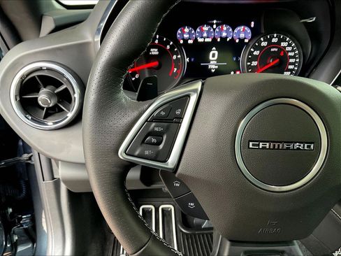 Used 2019 Chevrolet Camaro SS RWD image 10