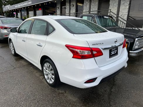 Used 2018 Nissan Sentra S FWD image 3