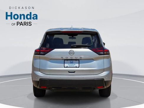 Used 2025 Nissan Rogue SV FWD image 7