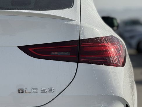 New 2026 Mercedes-Benz GLE 53 AMG 4MATIC Coupe image 10