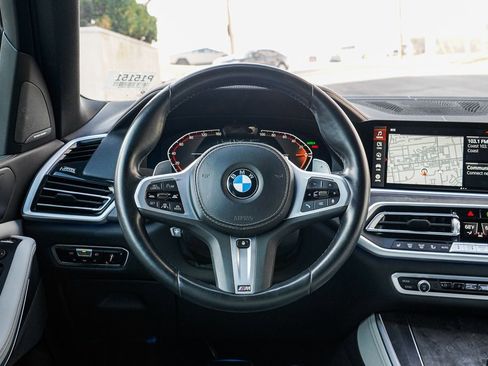 Used 2023 BMW X5 xDrive40i w/ M Sport Package image 12