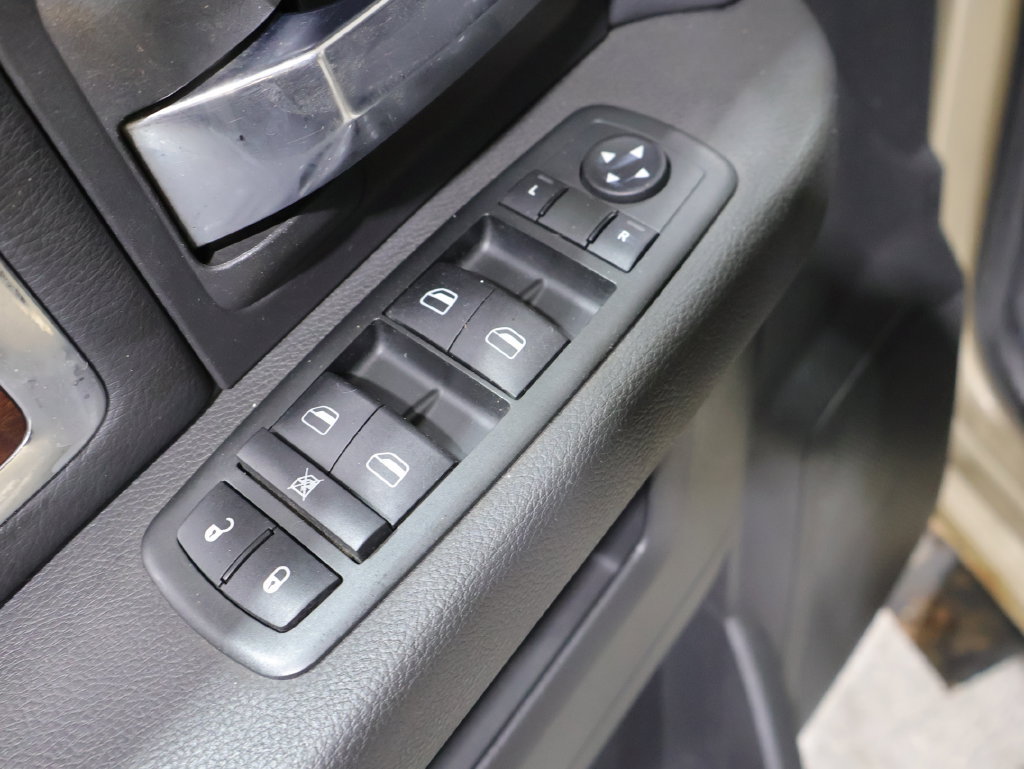 Used 2011 RAM 1500 Laramie w/ Protection Group AWD/4WD image 23
