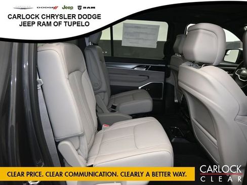 New 2026 Jeep Grand Wagoneer L 4WD image 39