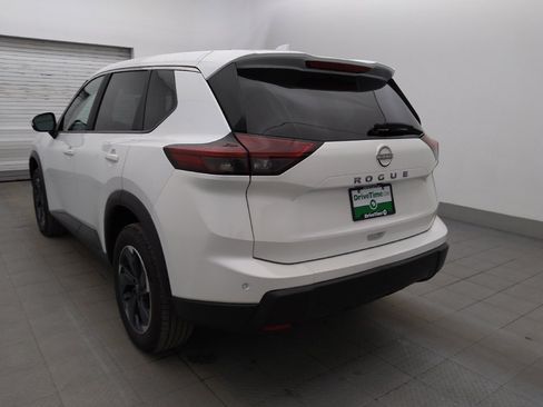 Used 2025 Nissan Rogue SV AWD/4WD image 5