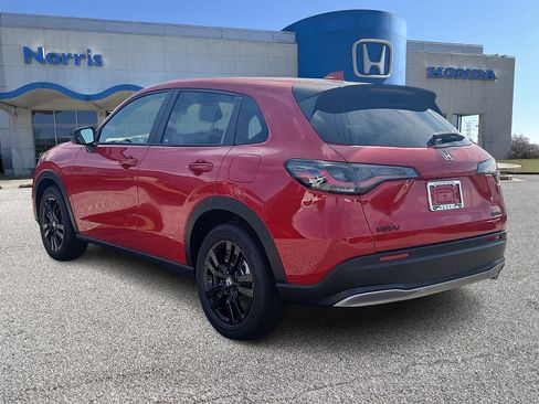 New 2026 Honda HR-V Sport image 3
