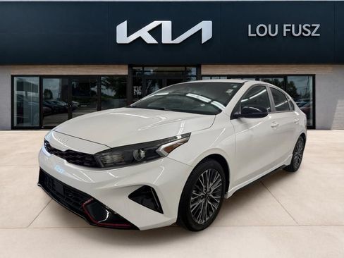 Used 2023 Kia Forte GT-Line w/ GT-Line Premium Package FWD image 1