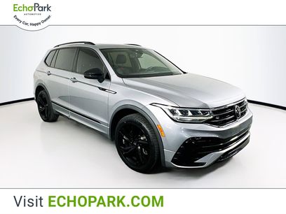 Used 2023 Volkswagen Tiguan SE R-Line