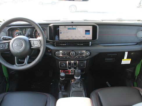 New 2026 Jeep Wrangler Unlimited Rubicon image 2