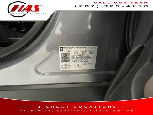 Used 2021 GMC Terrain SLE w/ Driver Convenience Package AWD/4WD image 18