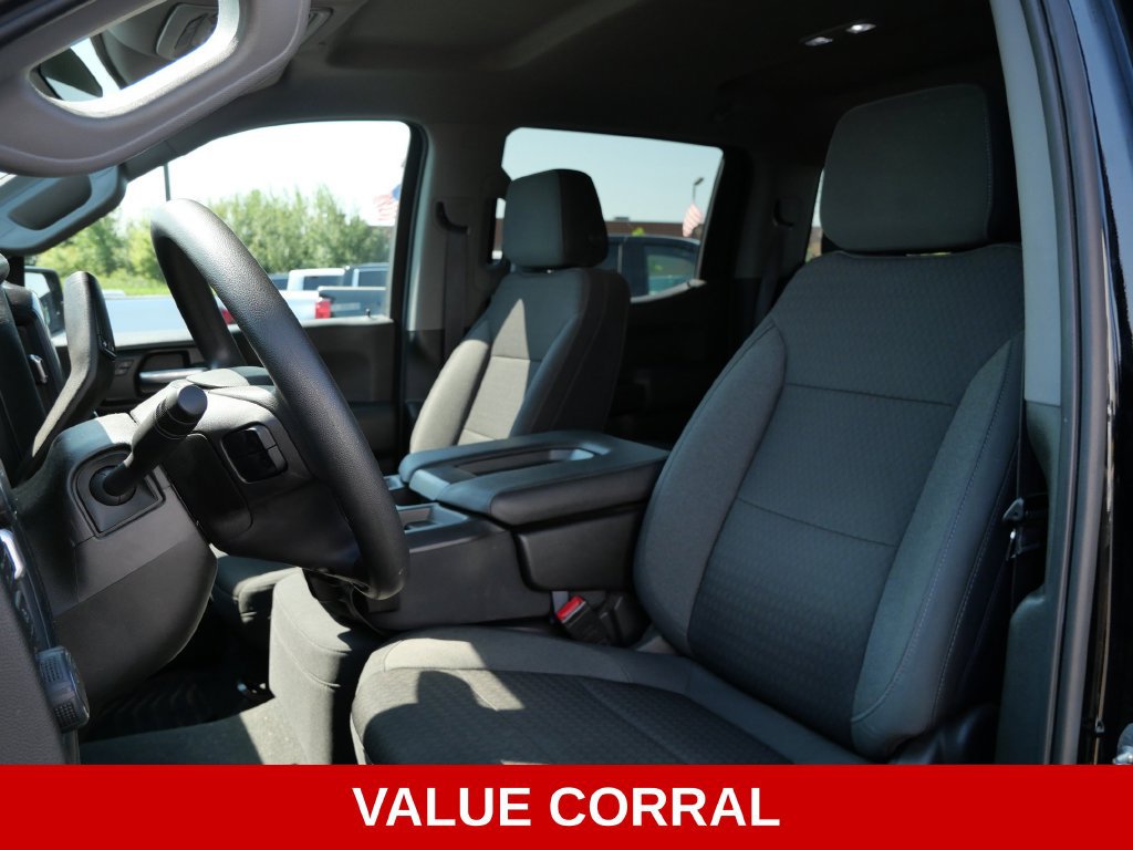 Used 2022 Chevrolet Silverado 1500 Custom Trail Boss w/ Safety Confidence Package AWD/4WD image 14