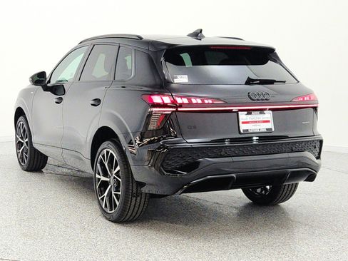 New 2026 Audi Q3 quattro 2.0T AWD/4WD image 7