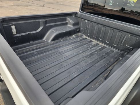 Used 2021 Jeep Gladiator Mojave image 6