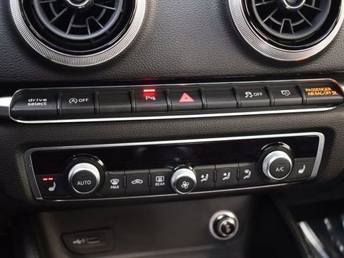 Used 2020 Audi A3 2.0T Premium image 31